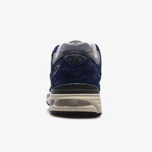 画像をギャラリービューアに読み込む, New Balance U991 V2 "Made in ENGLAND" INSIGNIA BLUE/ALLOY 4