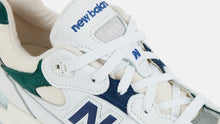 画像をギャラリービューアに読み込む, New Balance U992 &quot;Made in USA&quot; GB 4