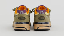 画像をギャラリービューアに読み込む, New Balance U993 &quot;Made in USA&quot; OL 3