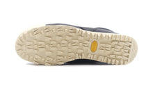 画像をギャラリービューアに読み込む, new balance RAINER AL 4