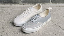 画像をギャラリービューアに読み込む, VANS AUTHENTIC REISSUE 44 &quot;DOE&quot; &quot;VANS PREMIUM&quot; DOE DRIZZLE GREY/ALLOY GREY