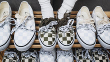 画像をギャラリービューアに読み込む, VANS OTW AUTHENTIC 44 &quot;HommeGirls&quot; &quot;OTW by VANS&quot; DARK OLIVE