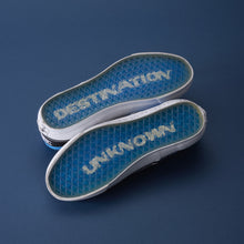 画像をギャラリービューアに読み込む, VANS CLASSIC SLIP-ON 98 "Liberaiders" "VANS PREMIUM" LIBERAIDERS BLACK/BRIGHT AZURE