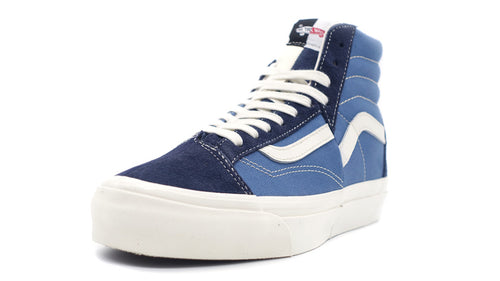 VANS CLASH THE WALL 