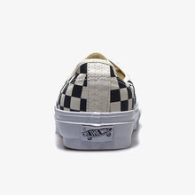 画像をギャラリービューアに読み込む, VANS AUTHENTIC REISSUE 44 "VANS PREMIUM" LX CHECKERBOARD BLACK/OFF WHITE 4