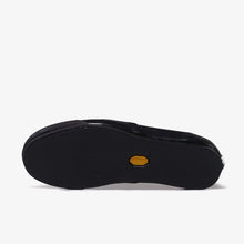画像をギャラリービューアに読み込む, VANS OTW AUTHENTIC 44 SIPED VIBRAM "OTW by VANS"  GLOSS LEATHER BROGUE BORDEAUX/BLACK 3
