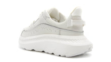 画像をギャラリービューアに読み込む, UGG M CA805 V2 NUBUCK WHITE 2