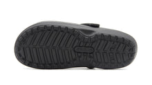 画像をギャラリービューアに読み込む, crocs CLASSIC LINED CLOG BLACK/BLACK 4