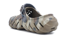 画像をギャラリービューアに読み込む, crocs ECHO CAMO REDUX CLOG CHARCOAL 2