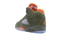 画像をギャラリービューアに読み込む, JORDAN BRAND AIR JORDAN 5 RETRO GS &quot;OLIVE&quot; &quot;MICHAEL JORDAN&quot; ARMY OLIVE/SOLAR ORANGE 2