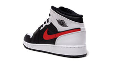 画像をギャラリービューアに読み込む, JORDAN BRAND AIR JORDAN 1 MID GS &quot;MICHAEL JORDAN&quot; BLACK/WHITE/CHILE RED 2