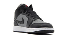 画像をギャラリービューアに読み込む, JORDAN BRAND AIR JORDAN 1 MID GS &quot;SHADOW&quot; &quot;MICHAEL JORDAN&quot; BLACK/GYM RED/PARTICLE GREY/WHITE 5