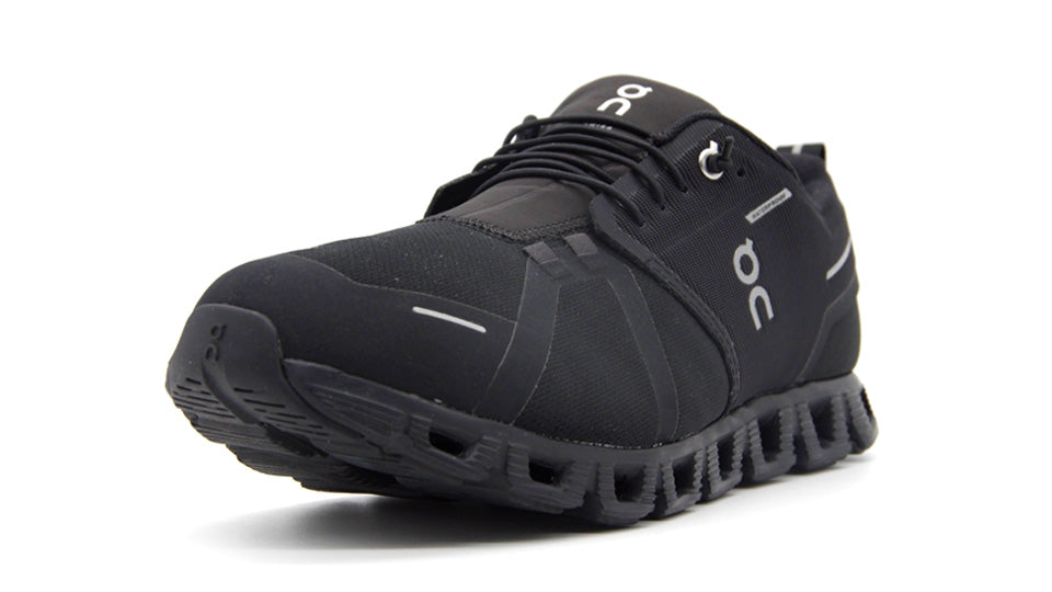 On CLOUD 5 WATERPROOF ALL BLACK 1
