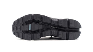 On CLOUDWANDER WATERPROOF BLACK/ECLIPSE 4