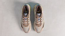 画像をギャラリービューアに読み込む, adidas SUPERNOVA CUSHION 7 &quot;GROUNDHOG DAY&quot; CHALKY BROWN/WHITE TINT/SESAME 9
