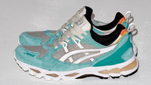 画像をギャラリービューアに読み込む, ASICS SportStyle GEL-KAYANO TRAINER 21 &quot;AWAKE NY&quot; TEAL/PURE SILVER
