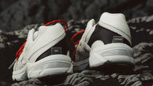 画像をギャラリービューアに読み込む, ASICS SportStyle GEL-1130 MK III &quot;GLACIER&quot; &quot;HAL STUDIOS®&quot; BIRCH/BIRCH 9