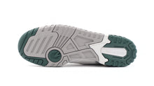 画像をギャラリービューアに読み込む, new balance BB550 PWC 4