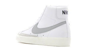ナイキ ブレーザー ミッド 77 “ホワイト/ライトボーン/セイル” (NIK… 楽天市場】NIKE BLAZER MID 77 VINTAGE ナイキ ブレーザー