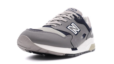 new balance CM1600 LG 1