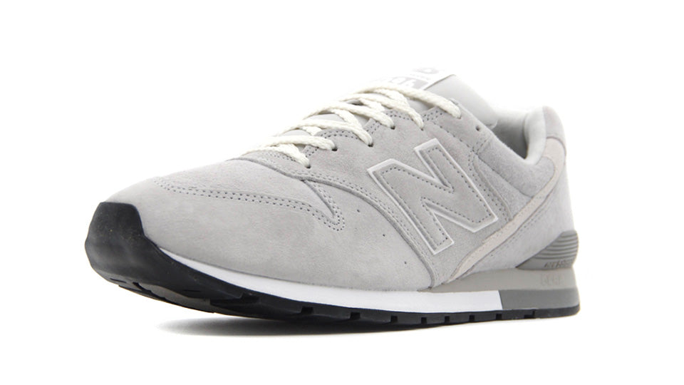 new balance CM996 