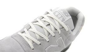 new balance CM996 