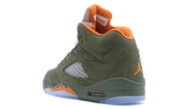 画像をギャラリービューアに読み込む, JORDAN BRAND AIR JORDAN 5 RETRO &quot;OLIVE&quot; &quot;MICHAEL JORDAN&quot; ARMY OLIVE/SOLAR ORANGE 2