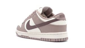 NIKE (WMNS) DUNK LOW SAIL/PLUM ECLIPSE/DIFFUSED TAUPE 2