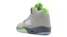 画像をギャラリービューアに読み込む, JORDAN BRAND AIR JORDAN 5 RETRO &quot;GREEN BEAN&quot; &quot;MICHAEL JORDAN&quot; SILVER/GREEN BEAN/FLINT GREY 2