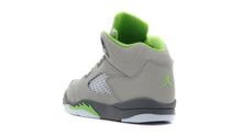 画像をギャラリービューアに読み込む, JORDAN BRAND JORDAN 5 RETRO PS &quot;GREEN BEAN&quot; &quot;MICHAEL JORDAN&quot; SILVER/GREEN BEAN/FLINT GREY 2