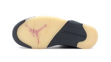 画像をギャラリービューアに読み込む, JORDAN BRAND (WMNS) AIR JORDAN 5 RETRO GTX &quot;GORE-TEX&quot; &quot;MICHAEL JORDAN&quot; OFF NOIR/FIRE RED/BLACK/MUSLIN 4