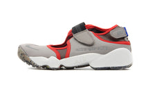 画像をギャラリービューアに読み込む, NIKE (WMNS) AIR RIFT ENIGMA STONE/METALLIC SILVER/IRONSTONE/TEAM ORANGE/LASER BLUE/SUMMIT WHITE 3