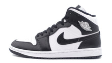 画像をギャラリービューアに読み込む, JORDAN BRAND (WMNS) AIR JORDAN 1 MID &quot;MICHAEL JORDAN&quot; WHITE/BLACK/WHITE 3