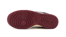 画像をギャラリービューアに読み込む, NIKE (WMNS) DUNK LOW SE &quot;SISTERHOOD PACK&quot; SAIL/TEAM RED/BLACK/MUSLIN 4