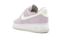 画像をギャラリービューアに読み込む, NIKE (WMNS) AIR FORCE 1 '07 NEXT NATURE PLATINUM VIOLET/SAIL/COCONUT MILK/VOLT 2
