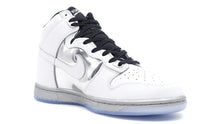 画像をギャラリービューアに読み込む, NIKE (WMNS) DUNK HIGH SE "CHROME" WHITE/WHITE/METALLIC SILVER/BLACK 5