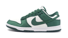 画像をギャラリービューアに読み込む, NIKE (WMNS) DUNK LOW ESS SNKR "SATIN GREEN" WHITE/TEAM GREEN 3