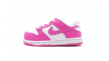 画像をギャラリービューアに読み込む, NIKE DUNK LOW TD WHITE/LASER FUCHSIA 3
