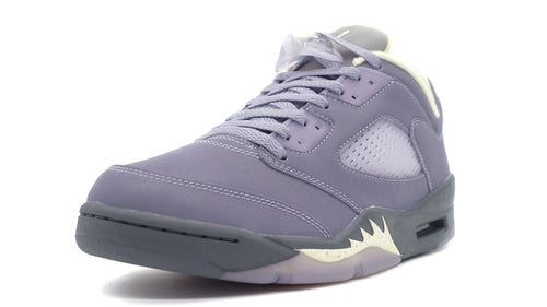 JORDAN BRAND (WMNS) AIR JORDAN 5 RETRO LOW 