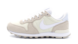 NIKE (WMNS) INTERNATIONALIST COCONUT MILK/SANDDRIFT/FOOTBALL