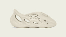 画像をギャラリービューアに読み込む, adidas YZY FOAM RUNNER &quot;SAND&quot; &quot;Ye / KANYE WEST&quot; SAND 2
