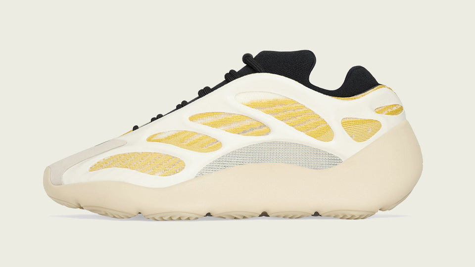 adidas YEEZY 700 V3 