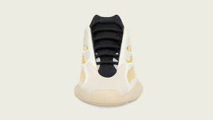adidas YEEZY 700 V3 "SAFFLOWER" "KANYE WEST" SAFFLOWER 5