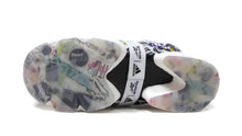 画像をギャラリービューアに読み込む, Reebok INSTAPUMP FURY BOOST &quot;STICKER CITY&quot; BLACK/WHITE/TRUE BLUE 4