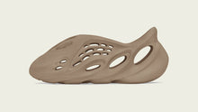 画像をギャラリービューアに読み込む, adidas YZY FOAM RUNNER &quot;MIST&quot; &quot;Ye / KANYE WEST&quot; MIST 1