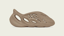 画像をギャラリービューアに読み込む, adidas YZY FOAM RUNNER &quot;MIST&quot; &quot;Ye / KANYE WEST&quot; MIST 2