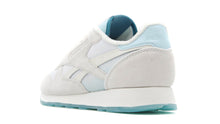 画像をギャラリービューアに読み込む, Reebok CLASSIC LEATHER &quot;MADWOMEN&quot; CHALK/CHALK/THIRSTY BLUE 2