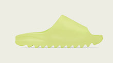 画像をギャラリービューアに読み込む, adidas YEEZY SLIDE &quot;GLOW GREEN&quot; &quot;KANYE WEST&quot; GLOW GREEN 2