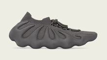 画像をギャラリービューアに読み込む, adidas YEEZY 450 &quot;Made in Germany&quot; &quot;CINDER&quot; &quot;Ye / KANYE WEST&quot; CINDER 2