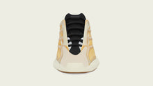 画像をギャラリービューアに読み込む, adidas YEEZY 700 V3 &quot;MONO SAFFLOWER&quot; &quot;Ye / KANYE WEST&quot; MONO SAFFLOWER 3